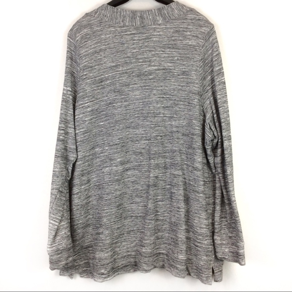❌SOLD❌Lane Bryant Gray Sweatshirt Gold Rings 26/28 - Picture 3 of 5